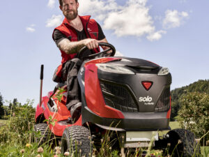 Traktorek ogrodowy T18-103.4 HD-A V2