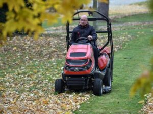 Traktor komunalny SECO MP 122D