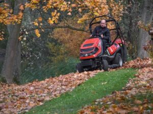 Traktor komunalny SECO MP 122D