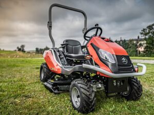 Traktor komunalny, mulczer, SECO GOLIATH 2x4