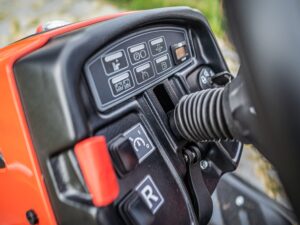 Traktor komunalny, mulczer, SECO GOLIATH 2x4